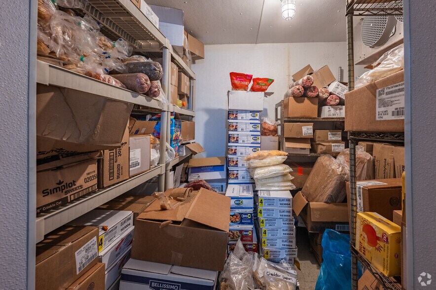 More Photos Of 30 12th St, Wellsburg Restaurant For Sale