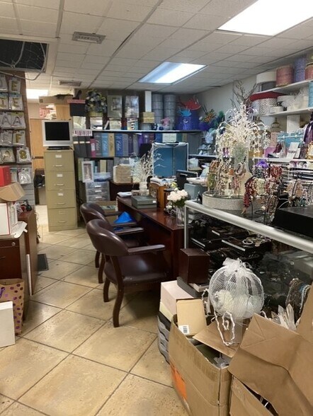 More Photos Of 2049-2053 Flatbush Ave, Brooklyn Office For Lease