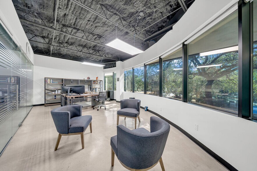 More Photos Of 4242 Medical Dr, San Antonio Unknown For Lease