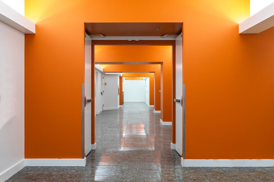 More Photos Of 15 S 9th St, Minneapolis Office For Sale