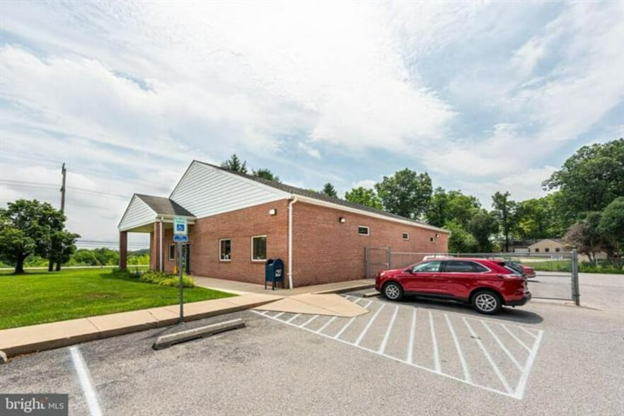 More Photos Of 19250 York rd, Parkton Flex For Sale