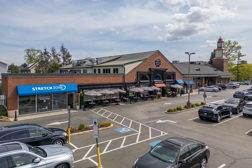 More Photos Of 379-385 W Lancaster Ave, Haverford Township Unknown For Lease