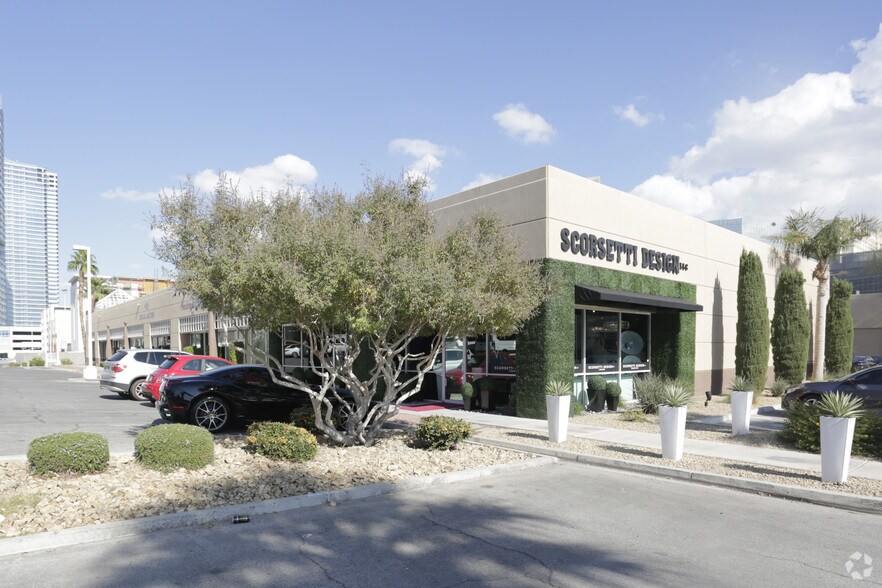 More Photos Of 3055-3091 W Tompkins Ave, Las Vegas Light Manufacturing For Lease