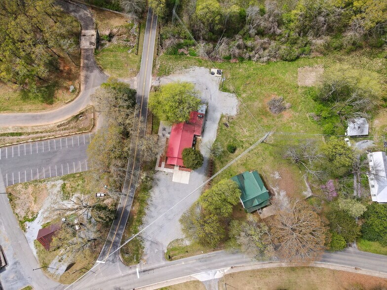 More Photos Of 100 Covered Bridge Rd, Euharlee Restaurant For Sale