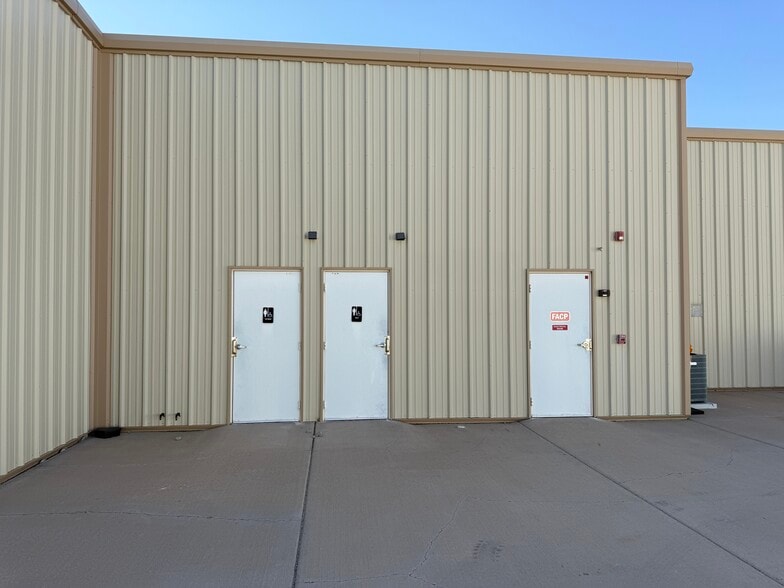 More Photos Of 14860 Admission wy Unit 44 Way, Lake Havasu City Specialty For Sale