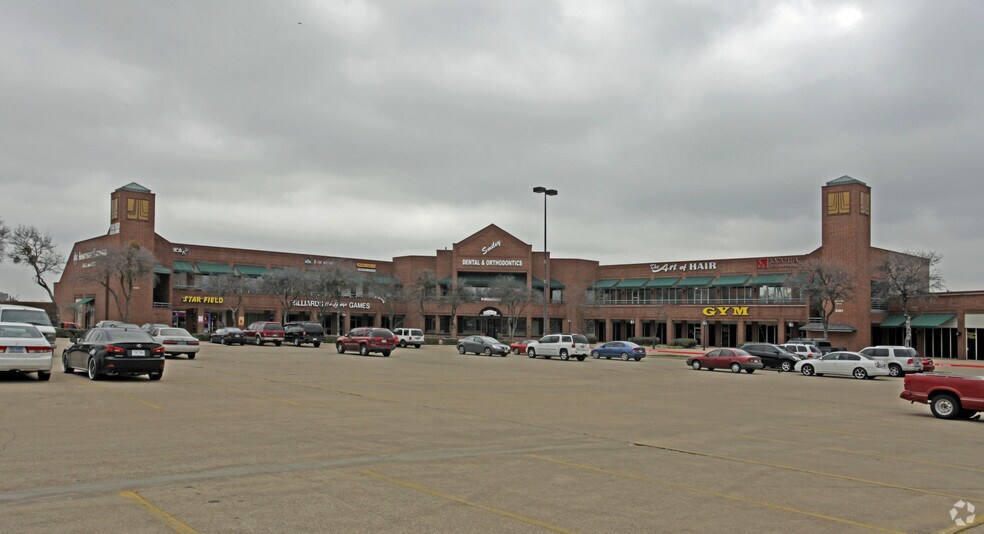 Primary Photo Of 2301 N Collins St, Arlington Unknown For Lease