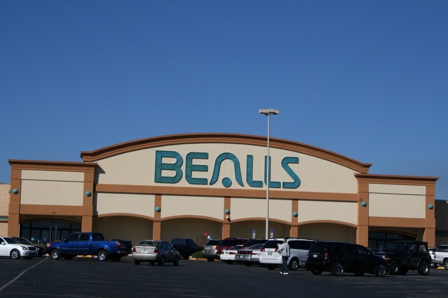 More Photos Of 2605-2851 E Gulf to Lake Hwy, Inverness General Retail For Lease