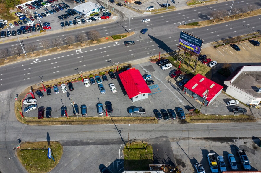 More Photos Of 5055 Virginia Beach Blvd, Virginia Beach Auto Dealership For Lease