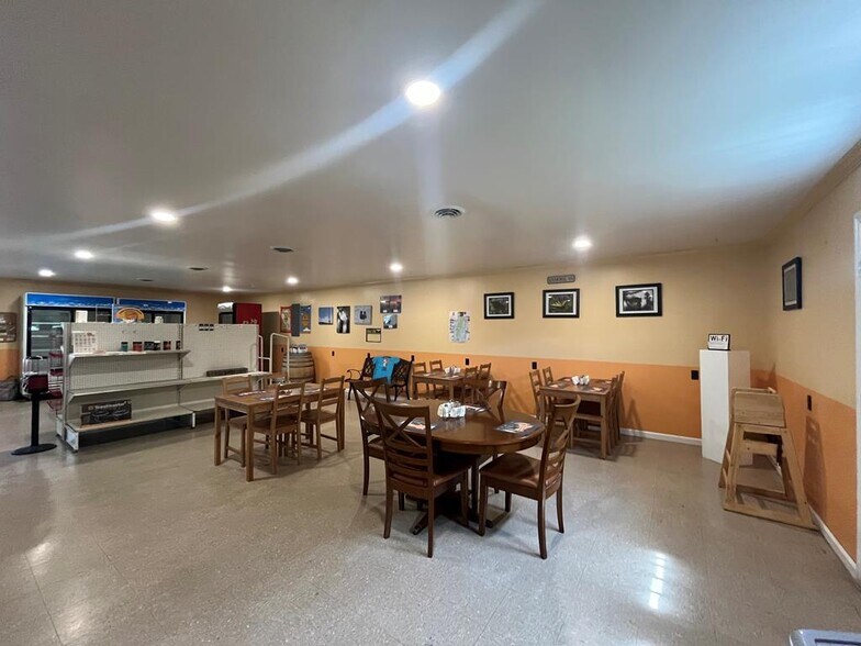 More Photos Of 6026 Occohannock Neck Rd, Exmore Convenience Store For Sale