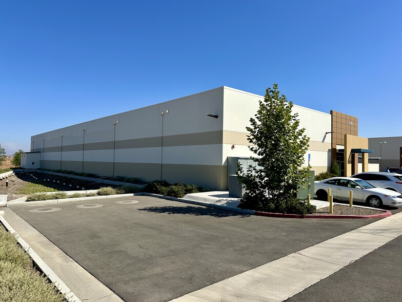 Primary Photo Of 37373-37385 Industry Way, Murrieta Warehouse For Sale