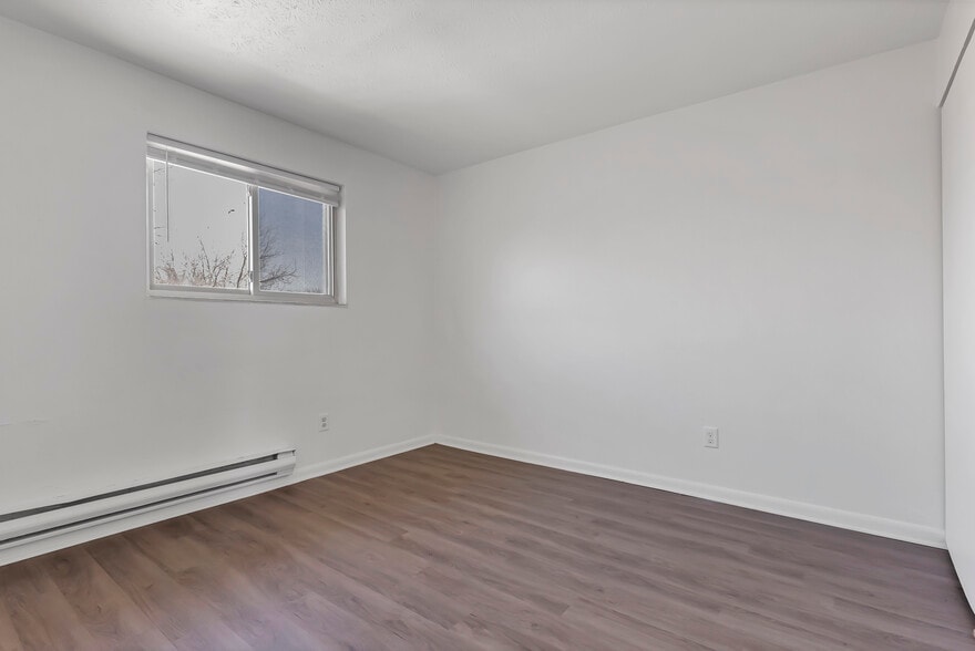More Photos Of 1928 Agler Rd, Columbus Apartments For Sale