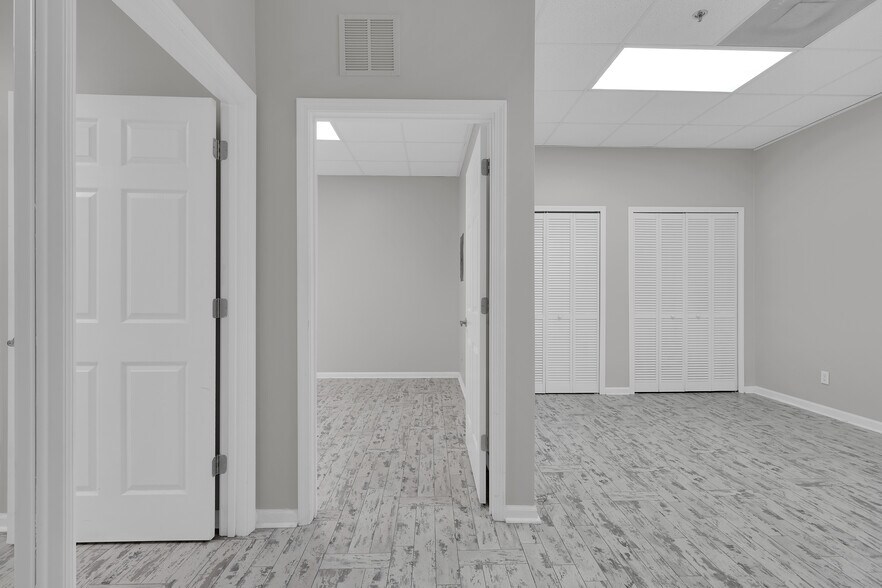 More Photos Of 701 Market St, Saint Augustine Loft Creative Space For Sale