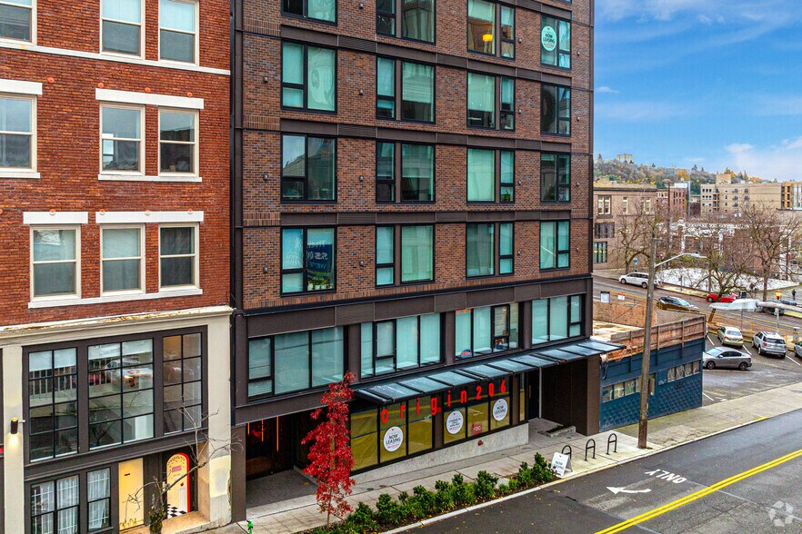 More Photos Of 206 5th Ave S, Seattle Apartments For Lease