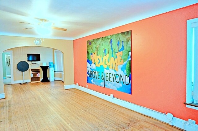 More Photos Of 1321-1323 S Austin Blvd, Cicero Religious Facility For Sale