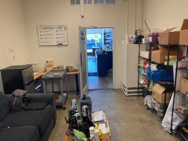 More Photos Of 7219-7223 Melrose Ave, Los Angeles Storefront For Lease