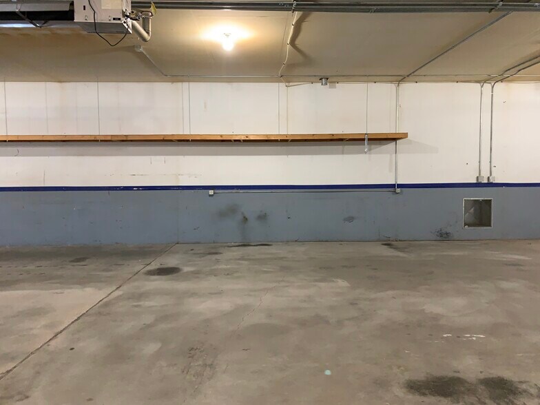 More Photos Of 5629 Bob Ln, Black Hawk Warehouse For Lease