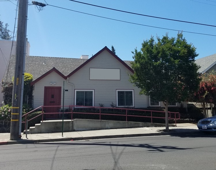 More Photos Of 1041 McKeever Ave, Hayward Medical For Sale