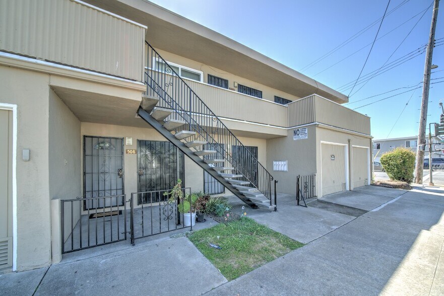 More Photos Of 500 22nd St, Richmond Apartments For Sale