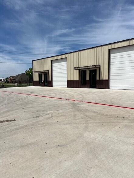 More Photos Of 1184 Bozman rd, Wylie Light Distribution For Lease