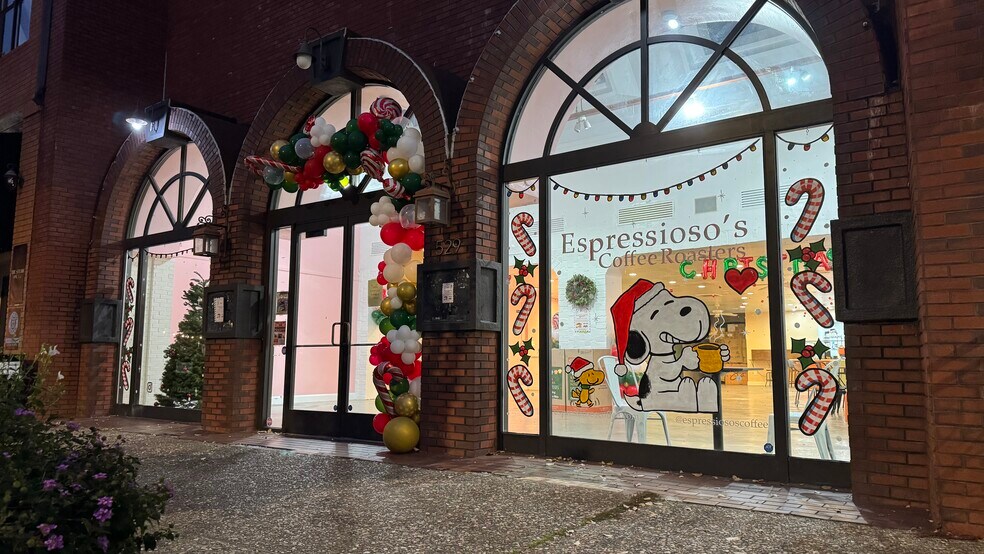 More Photos Of 529-531 4th St, Santa Rosa Storefront For Lease