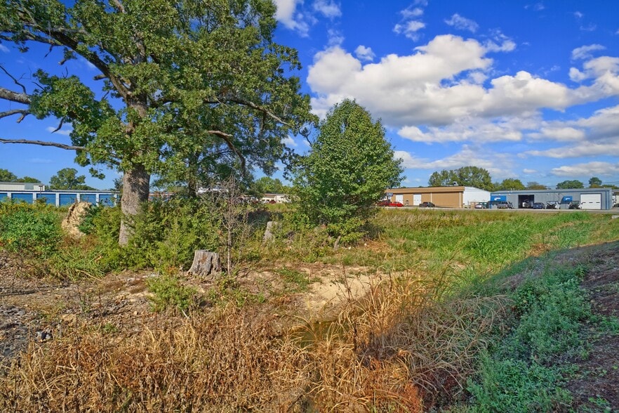 More Photos Of Knoxville Ave, Russellville Land For Sale