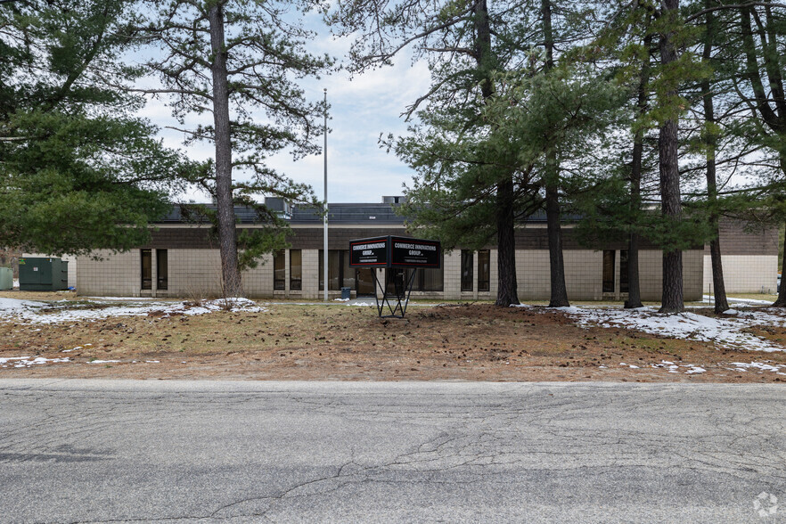 Primary Photo Of 7 Northern Blvd, Amherst Warehouse For Lease