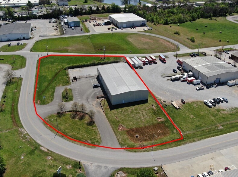 More Photos Of 182 Ambassador Dr, Bowling Green Warehouse For Lease