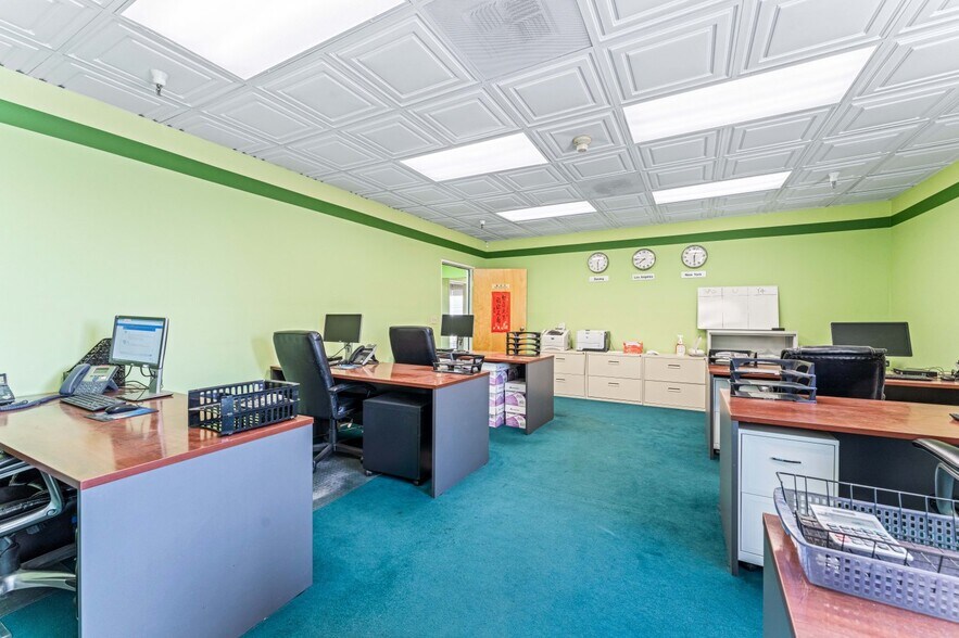 More Photos Of 1455 Monterey Pass Rd, Monterey Park Office Residential For Lease