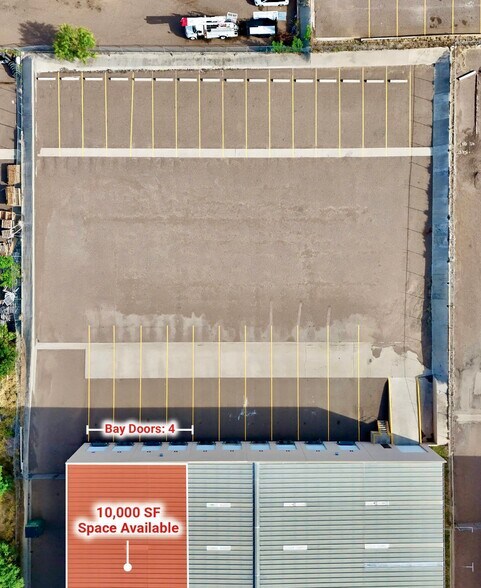 More Photos Of 806 Hallmark Dr, Laredo Warehouse For Lease