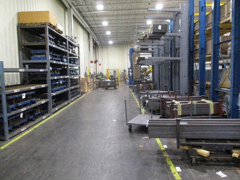 More Photos Of 2800 Estes St, Norton Shores Manufacturing For Sale