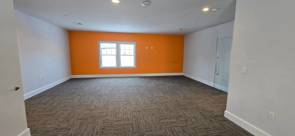 More Photos Of 415 Pennington Ave, Havre De Grace Office For Sale