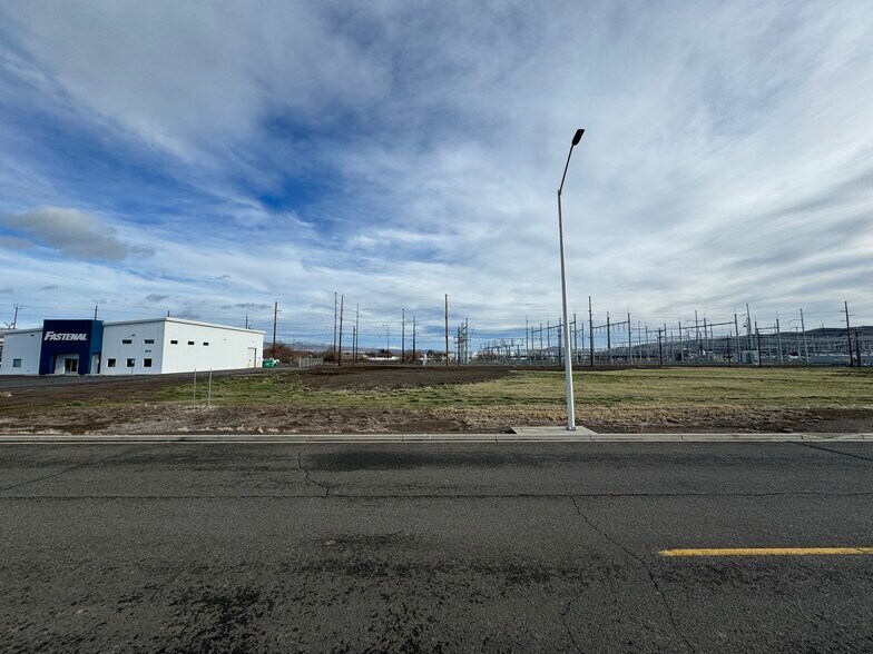 More Photos Of KNA Sutherland Drive, Union Gap Land For Sale
