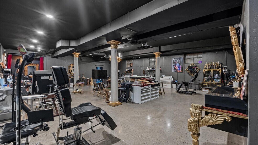 More Photos Of 535 N 7th St, Grand Junction General Retail For Sale