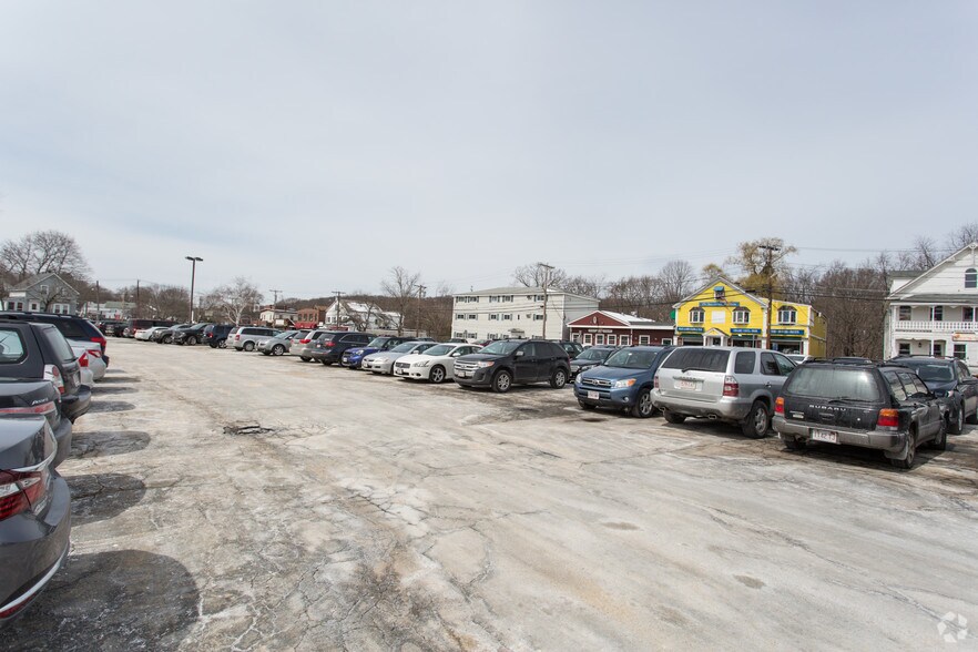 More Photos Of 9 Mill St, Maynard Office For Sale