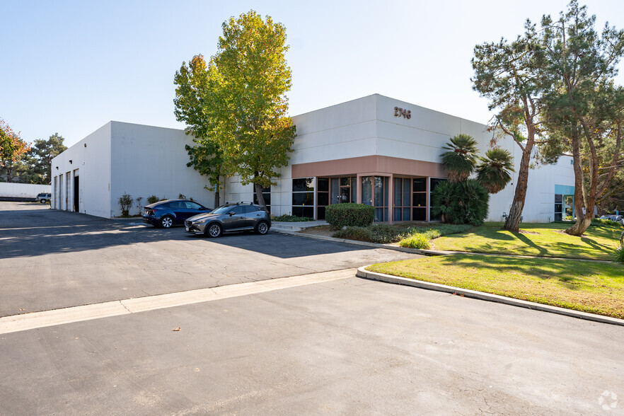 Primary Photo Of 2746 Melbourne Ave, Pomona Industrial For Sale