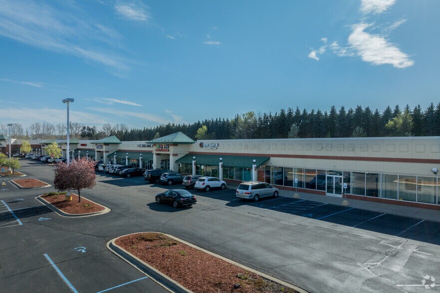 More Photos Of 551-651 Romence Rd, Portage Unknown For Lease