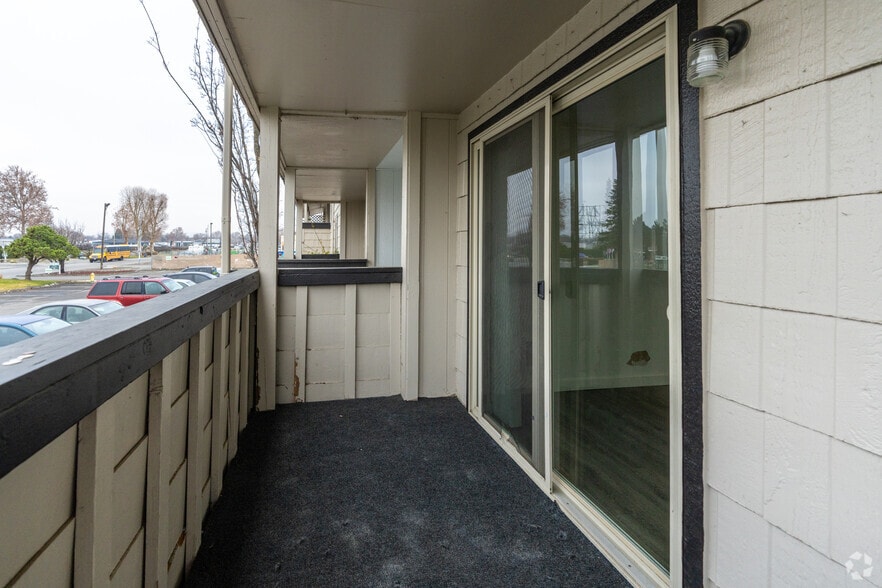 More Photos Of 465 N Arthur St, Kennewick Apartments For Sale