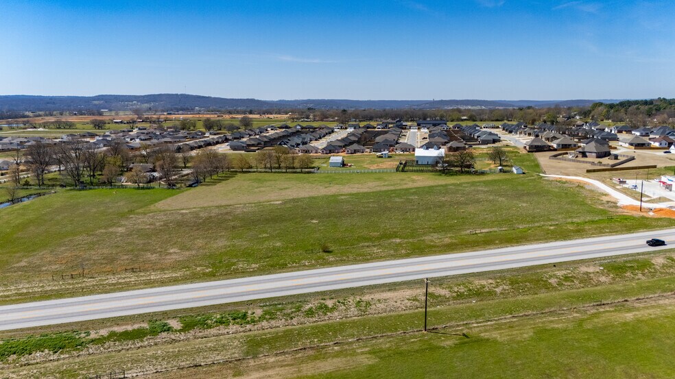 More Photos Of Tract A-East Heritage Pky, Prairie Grove Land For Sale