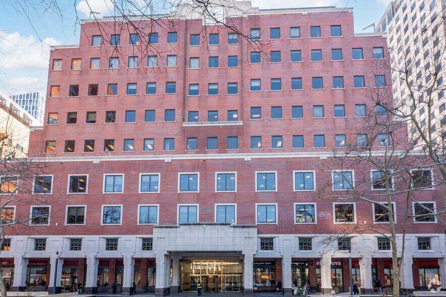 More Photos Of 100 Myrtle Ave, Brooklyn Office For Lease