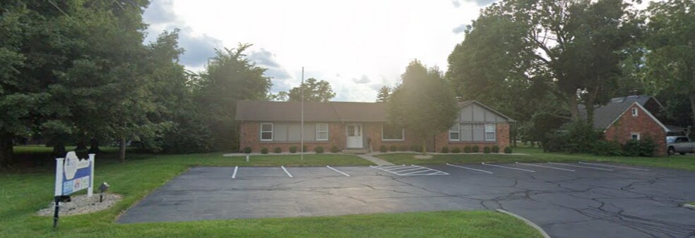 More Photos Of 6004 S East St, Indianapolis Medical For Sale