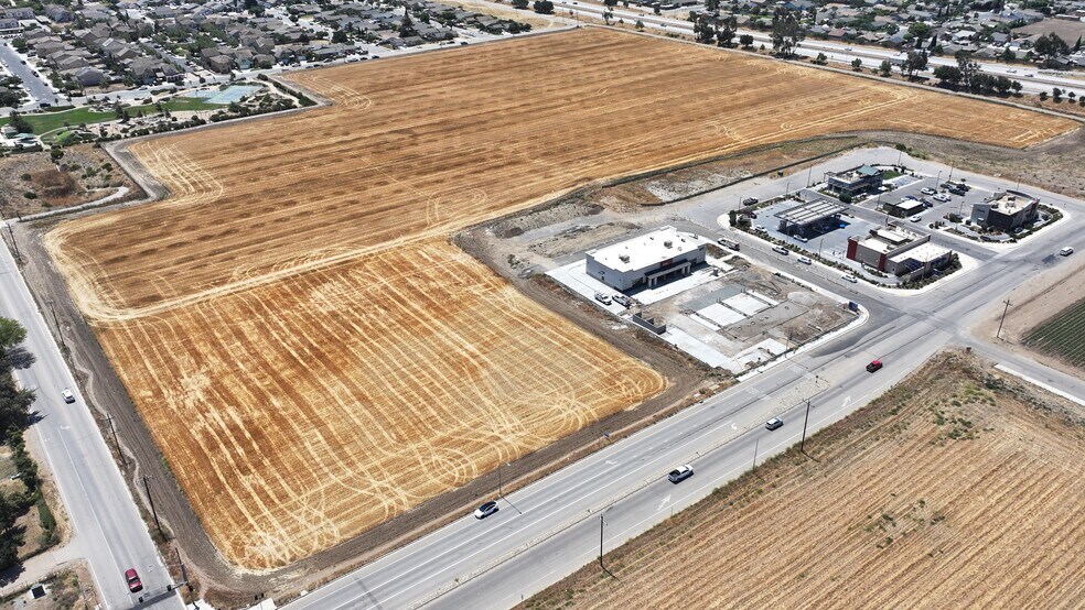 More Photos Of Walnut Ave, And 3rd Street, Greenfield Land For Sale