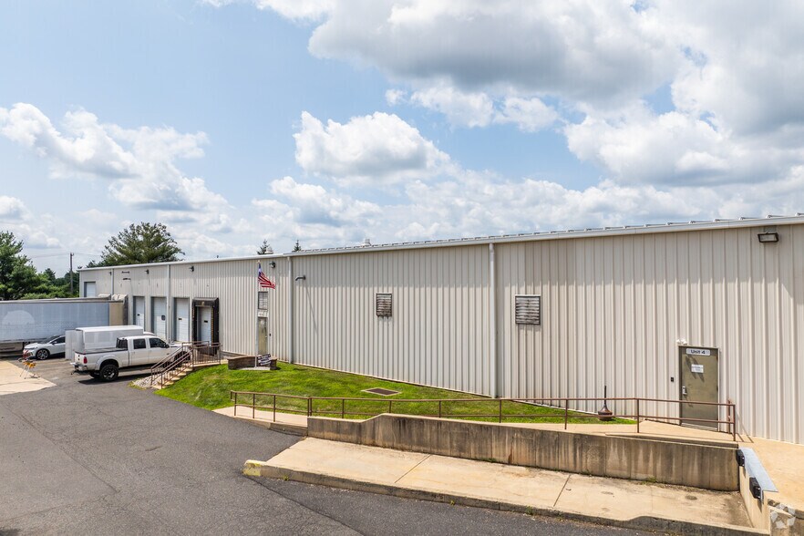 More Photos Of 130 Penn Am Dr, Quakertown Warehouse For Sale
