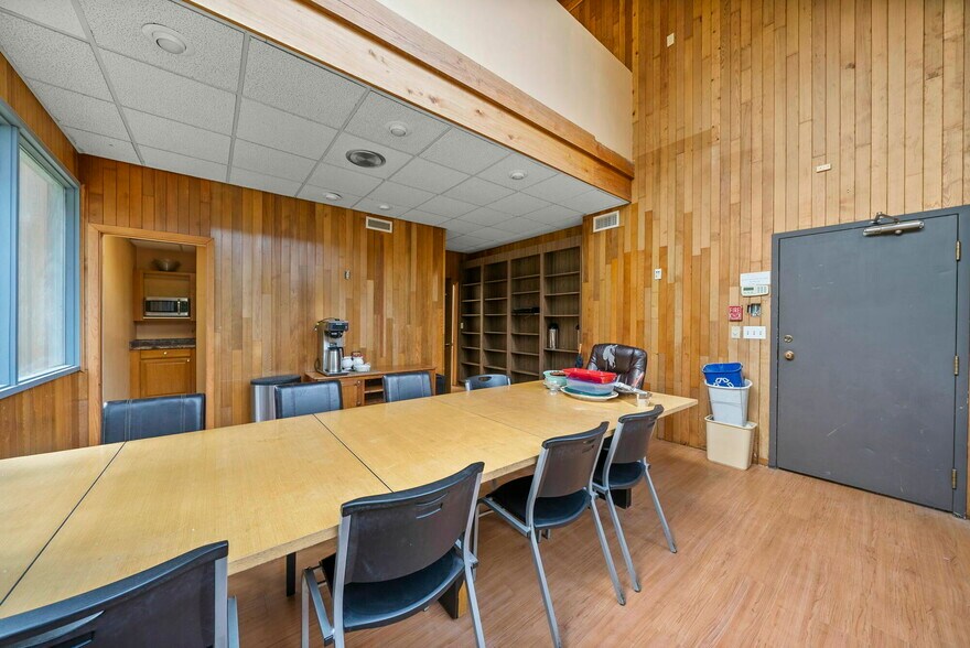 More Photos Of 1600 Jenks Ave, Panama City Medical For Sale