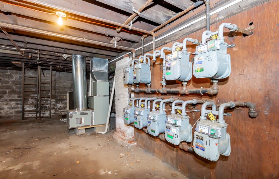 More Photos Of 1481 S 2nd St, Louisville Apartments For Sale