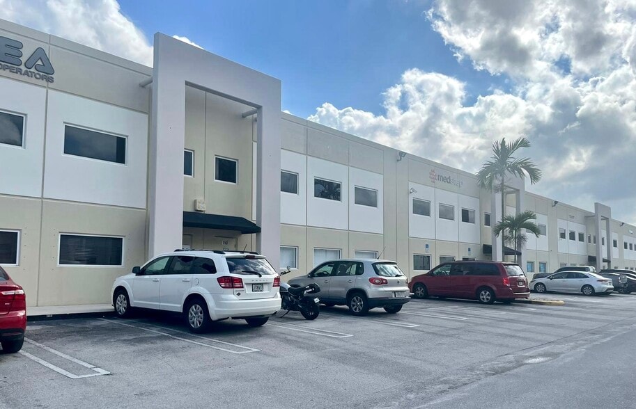 Primary Photo Of 10850 NW 21st St, Miami Warehouse For Lease
