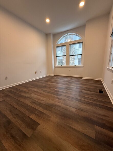 More Photos Of 757 Post Rd, Darien Office For Lease