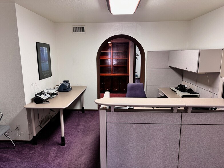 More Photos Of 131 W 1st St, Mesa Office For Sale