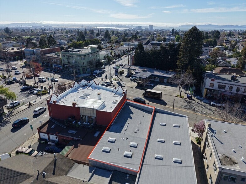 More Photos Of 6410-6416 Telegraph Ave, Oakland Storefront For Lease