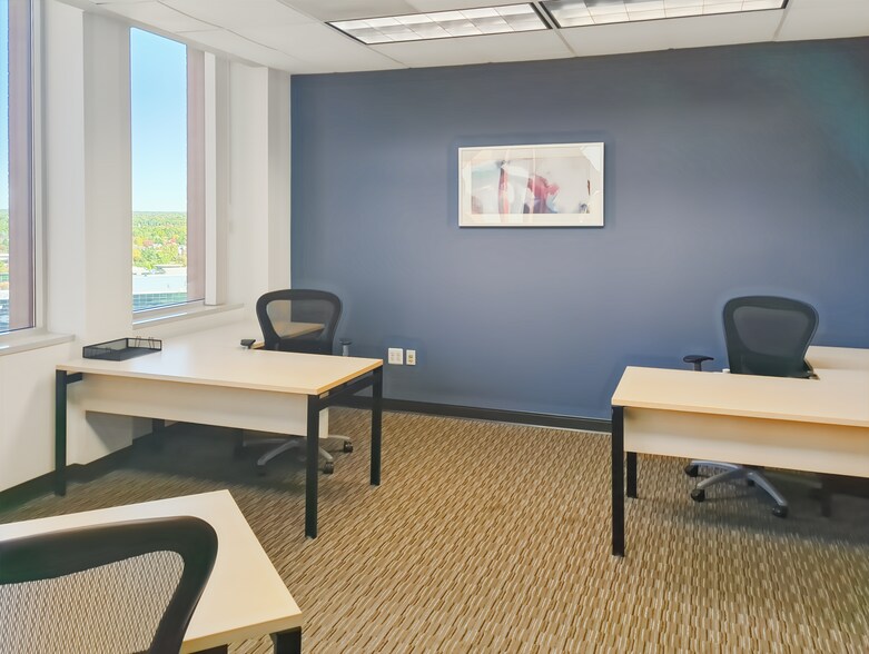 More Photos Of 101 W Big Beaver Rd, Troy Coworking Space