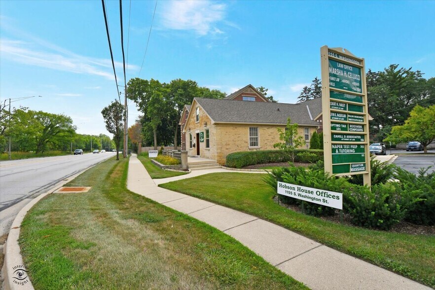 More Photos Of 1155 S Washington St, Naperville Loft Creative Space For Lease